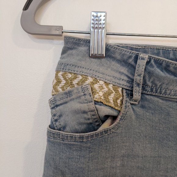 Desigual Exotic Jeans 28 S Skinny Light Blue with Gold Lace Detailing - Picture 3 of 10